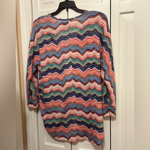 New Directions colorful blouse Size Medium. Thin and slightly sheer. - Picture 3 of 3